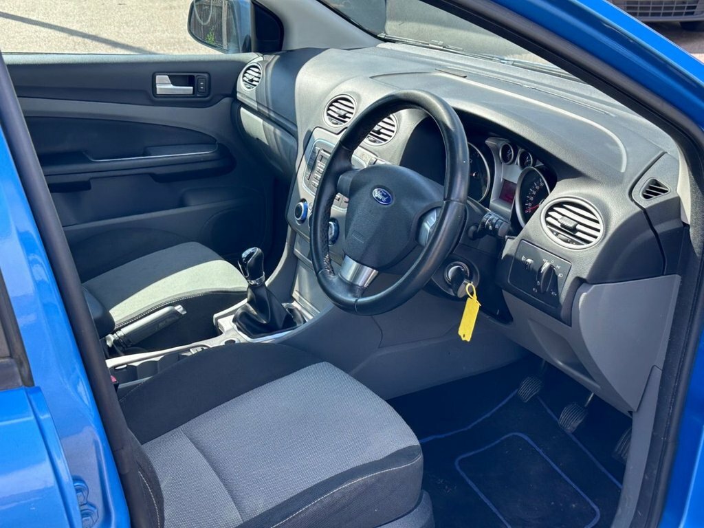 Ford Focus 1.6L Zetec S Blue #4