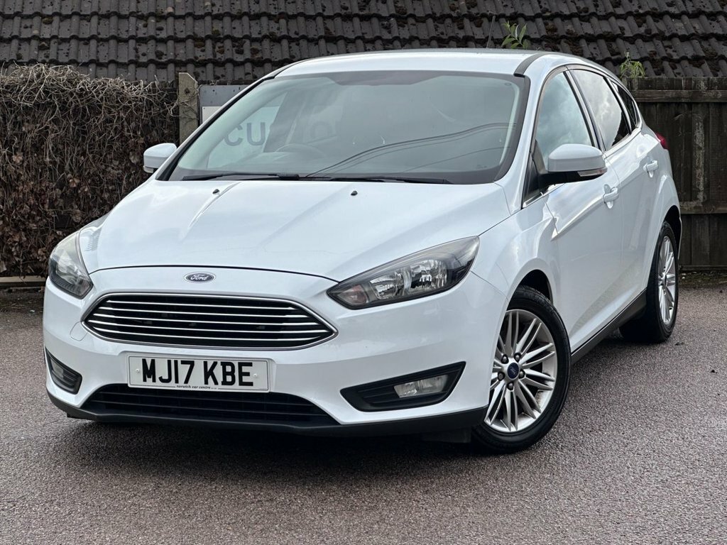 Ford Focus 1.5L Zetec Edition MJ17KBE White #2
