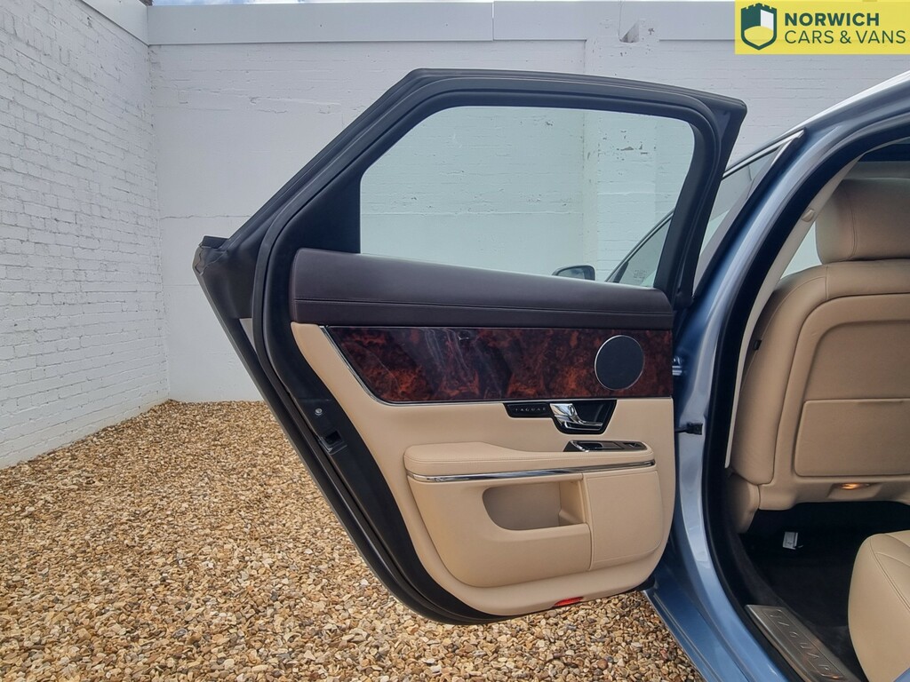 Jaguar XJ 5.0 V8 Premium Luxury Lwb Blue #27