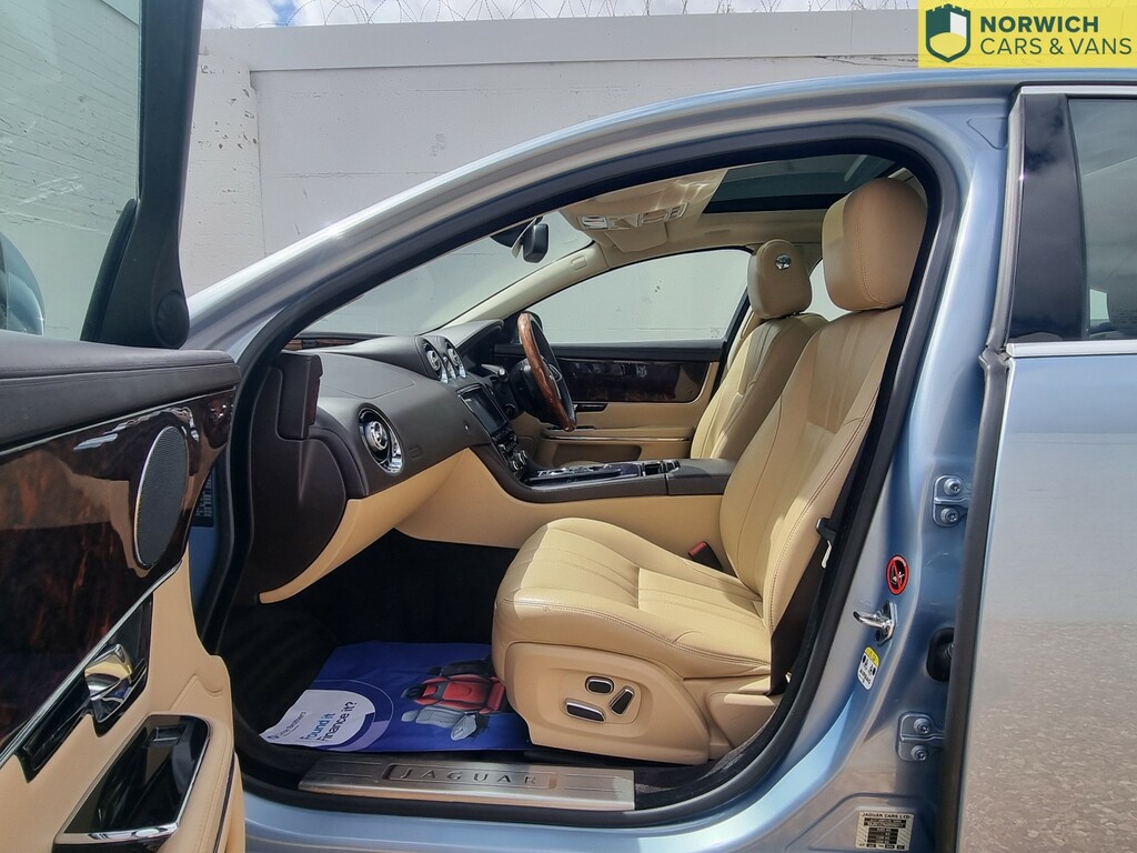 Jaguar XJ 5.0 V8 Premium Luxury Lwb Blue #17