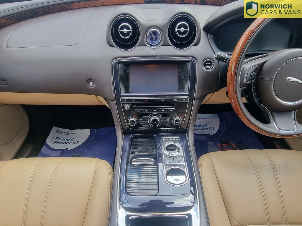 Jaguar XJ 5.0 V8 Premium Luxury Lwb Blue #25