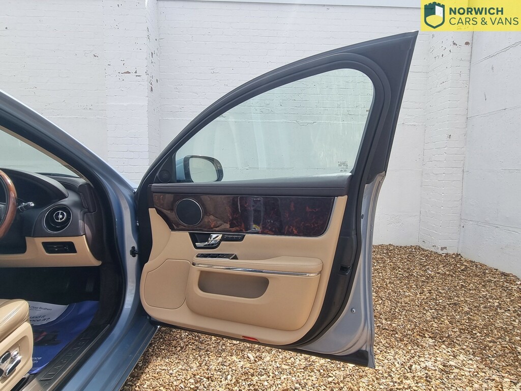 Jaguar XJ 5.0 V8 Premium Luxury Lwb Blue #11