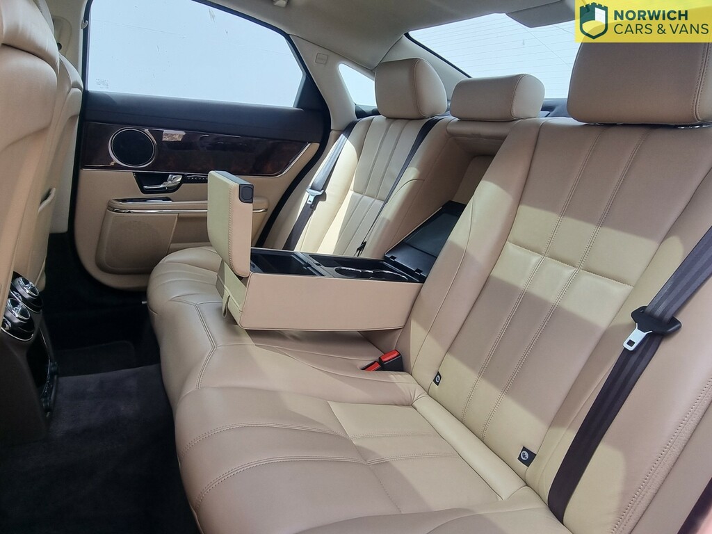 Jaguar XJ 5.0 V8 Premium Luxury Lwb Blue #31