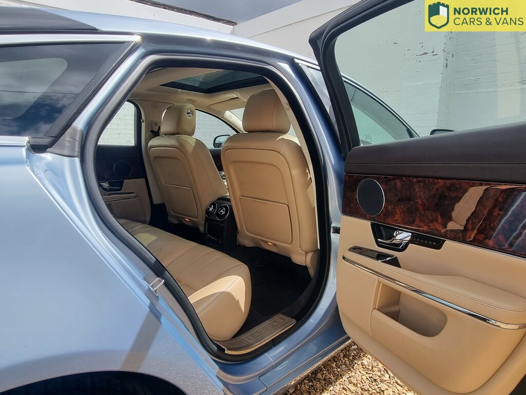 Jaguar XJ 5.0 V8 Premium Luxury Lwb Blue #35