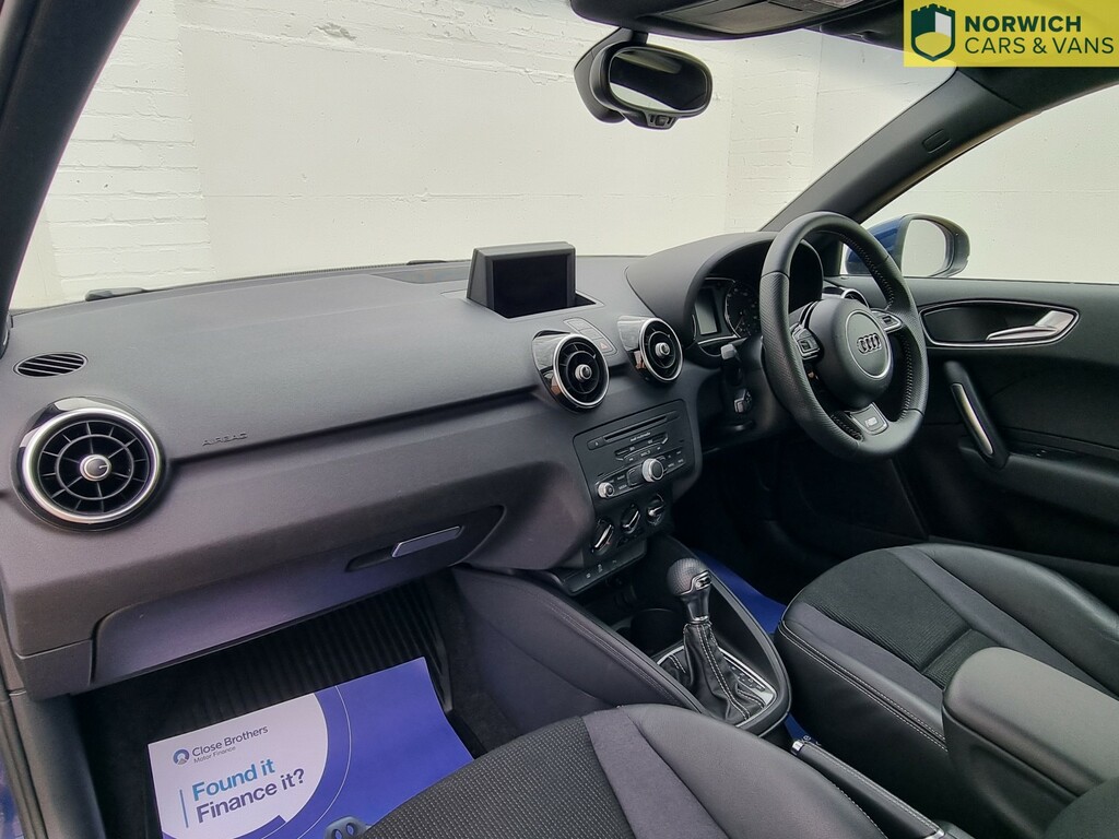 Audi A1 1.6L Sportback Tdi S Line 105 Bhp White #16