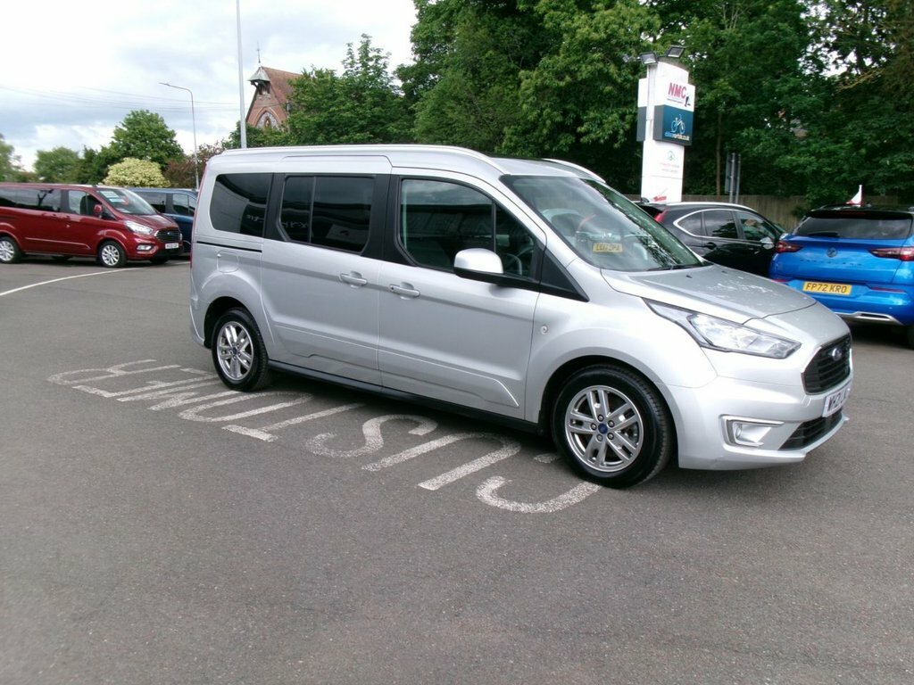 Ford Grand Tourneo Connect 1.5L Titanium Silver #2