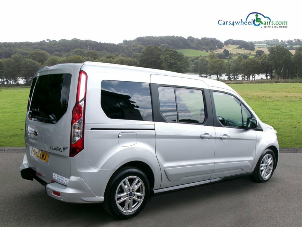 Ford Grand Tourneo Connect 1.5L Titanium Silver #4