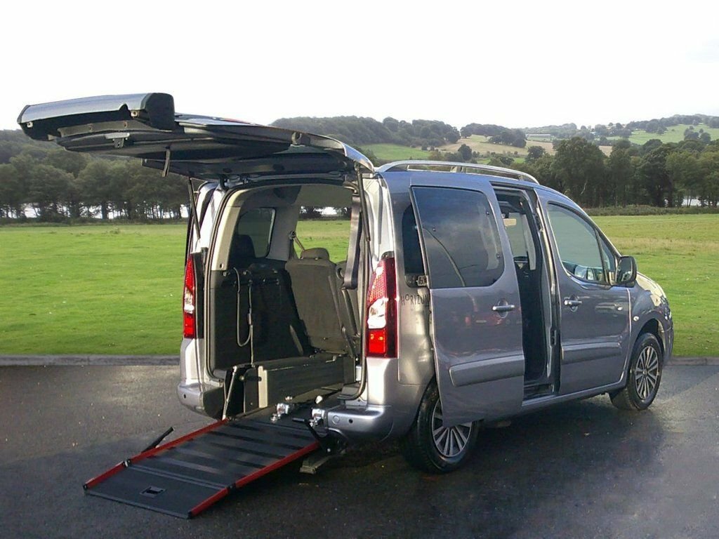 Peugeot Partner Tepee 1.6L Active Grey #3