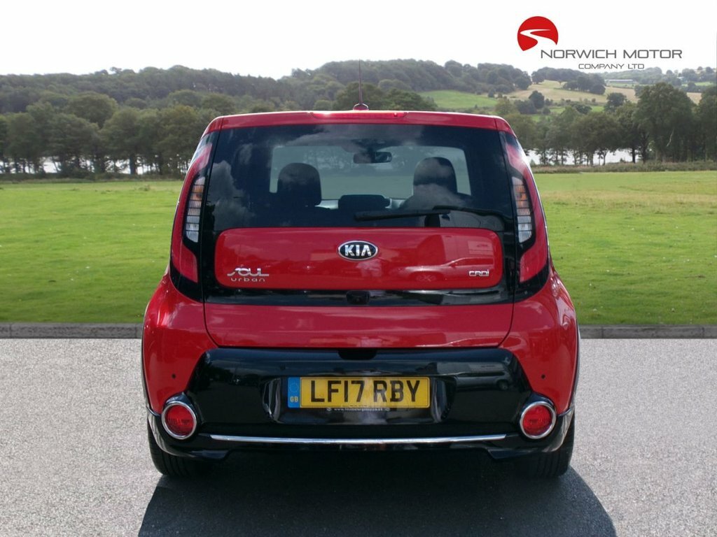 Kia Soul 1.6L Urban Red #5