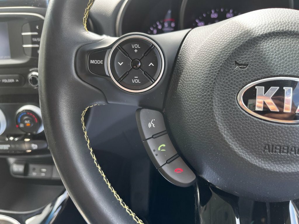 Kia Soul 1.6L Urban Red #5
