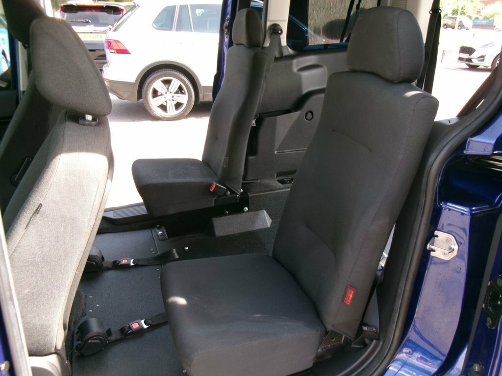 Ford Grand Tourneo Connect 1.5L Zetec Blue #6