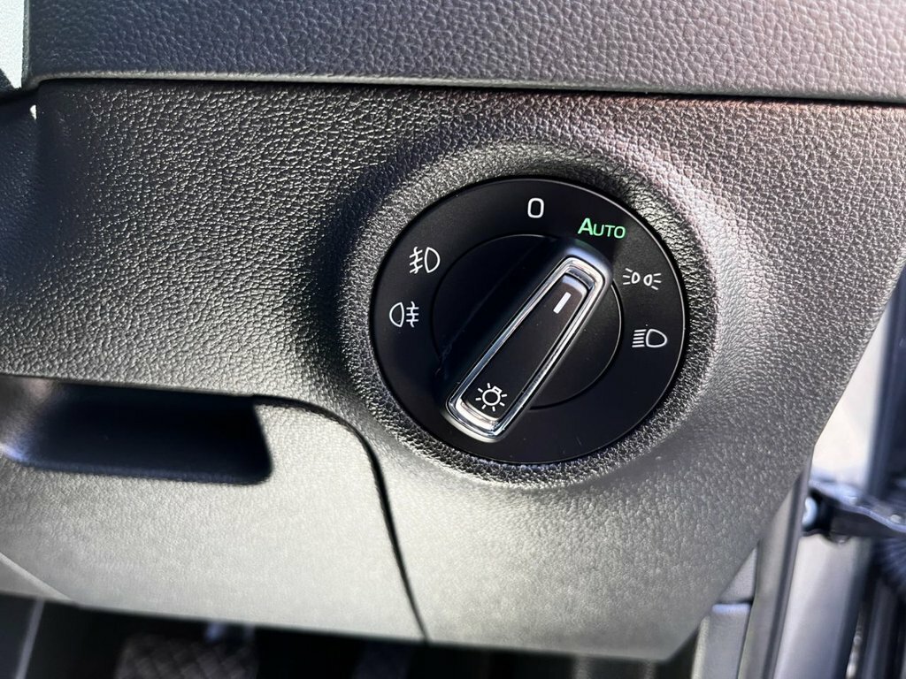 Skoda Karoq Se L Blue #12