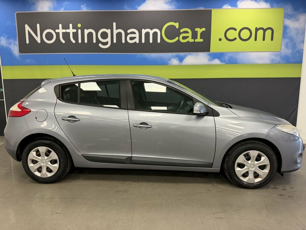 Renault Megane 1.5L Expression Blue #4