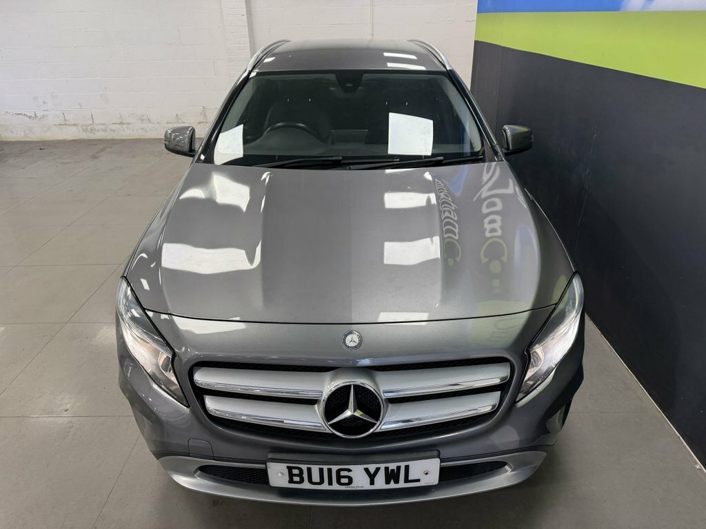 Mercedes-Benz GLA Class 2.1L Amg Line Grey #12