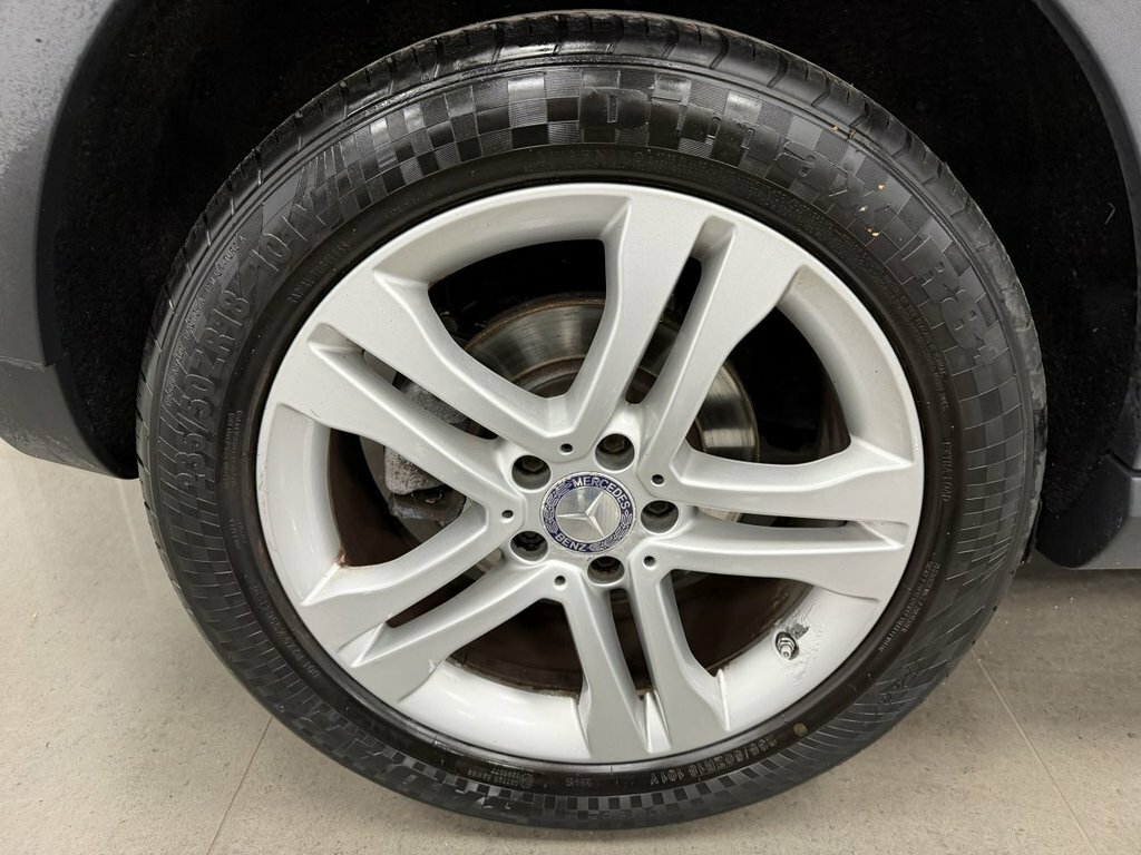 Mercedes-Benz GLA Class 2.1L Amg Line Grey #41
