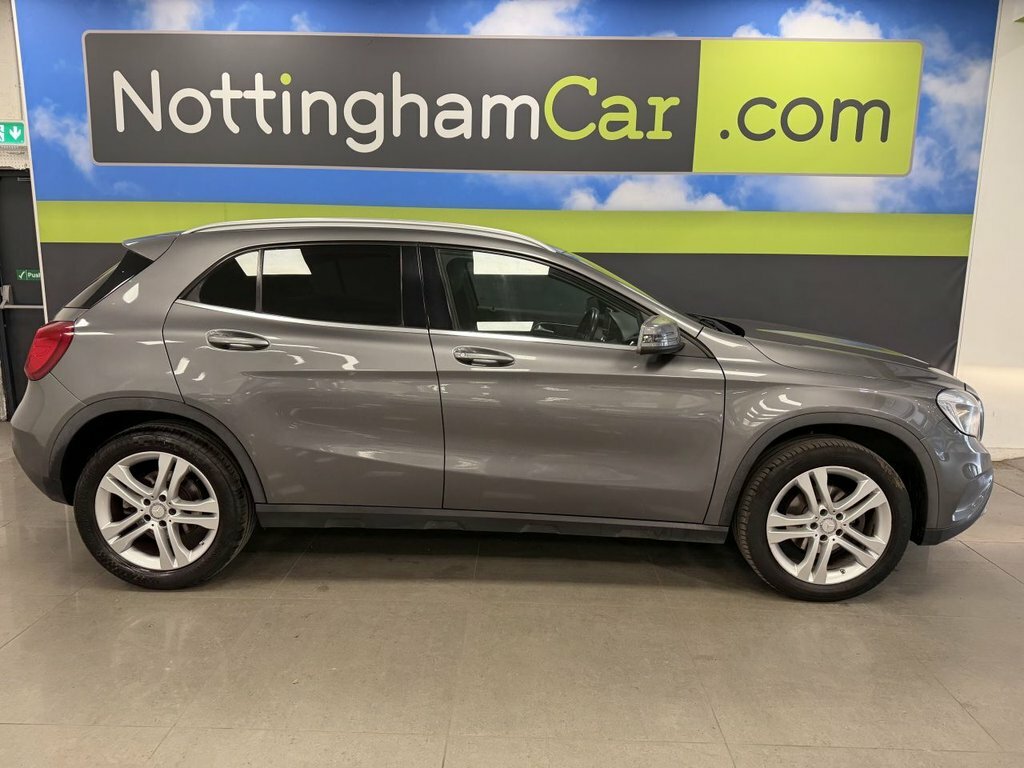 Mercedes-Benz GLA Class 2.1L Sport Grey #4