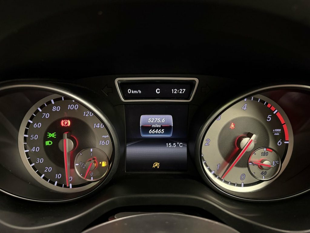 Mercedes-Benz GLA Class 2.1L Amg Line Grey #21