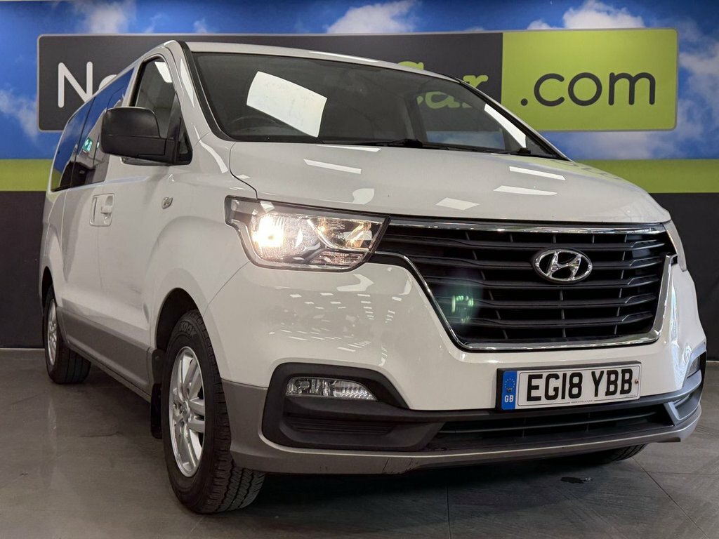 Hyundai I800 2.5L Se White #2