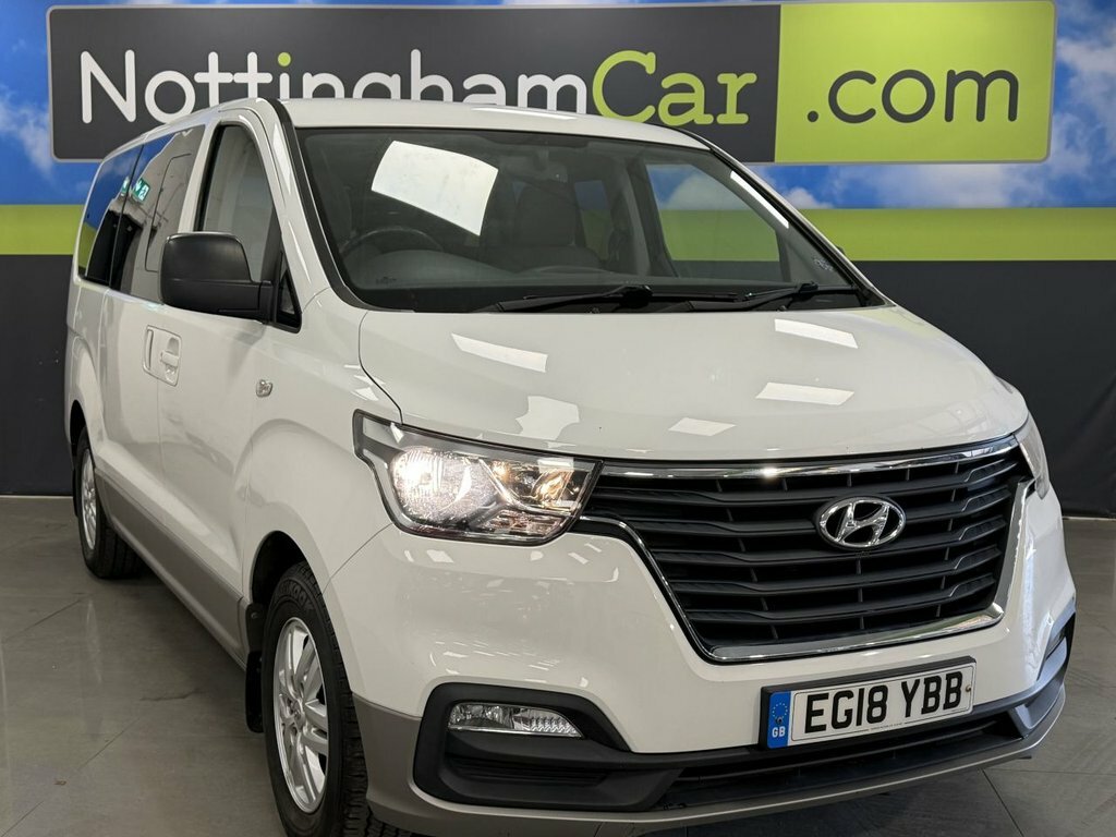 Hyundai I800 2.5L Se White