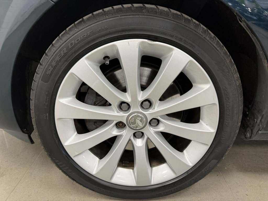 Vauxhall Meriva 1.4L Tech Line Black #41