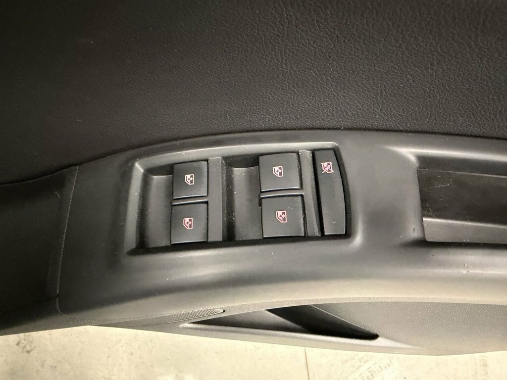 Vauxhall Meriva 1.4L Tech Line Black #13