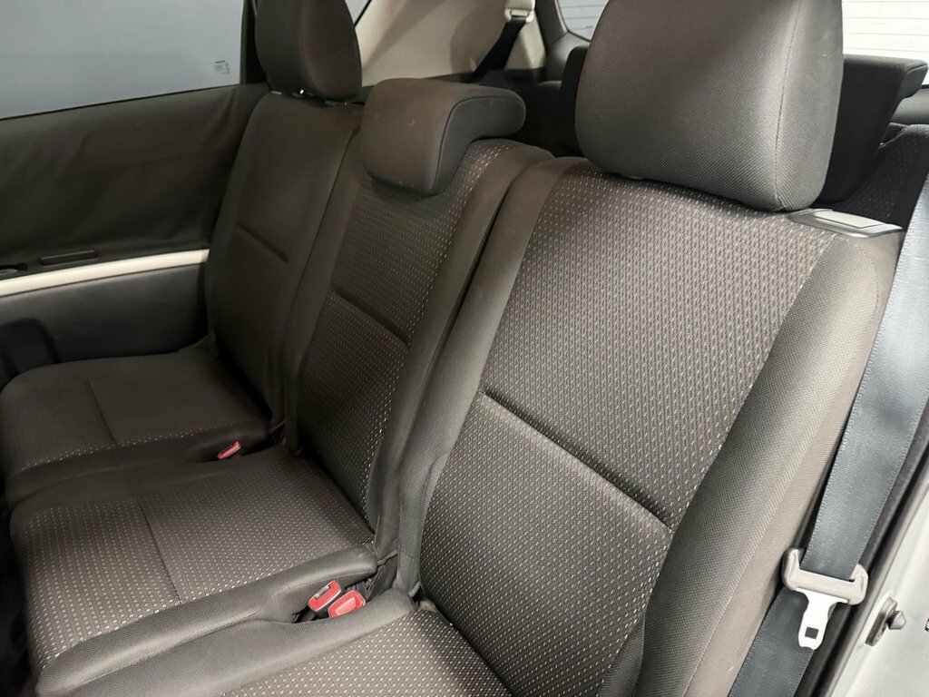 Toyota Corolla Verso 1.8L Sr Red #36