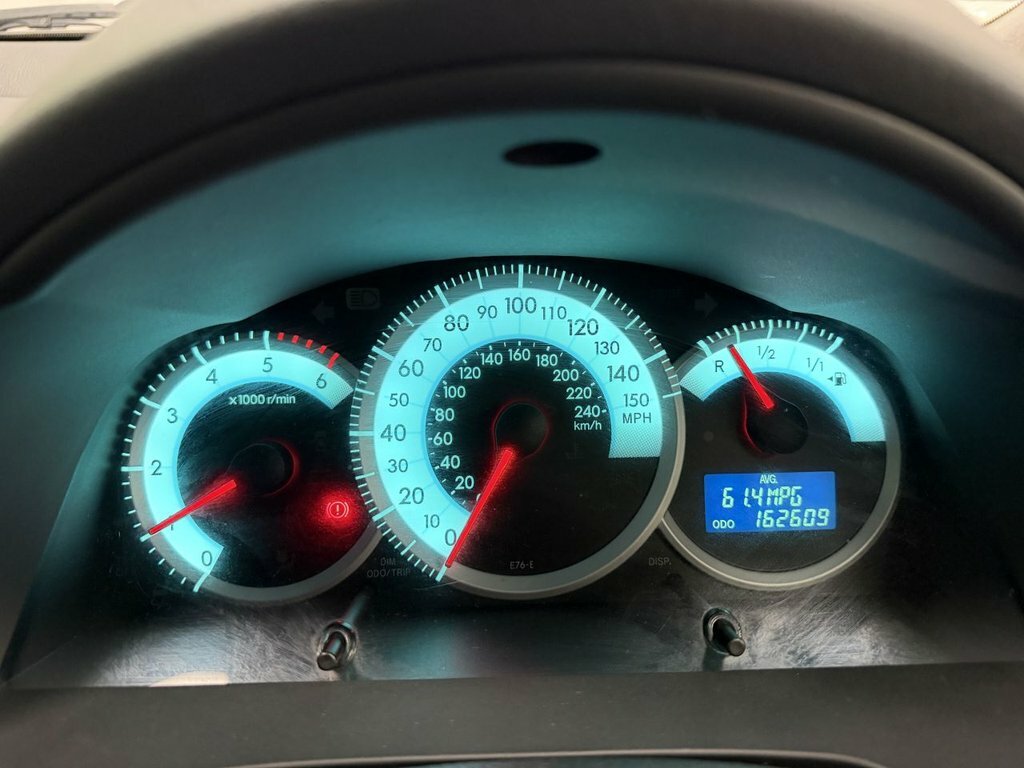 Toyota Corolla Verso 1.8L Sr Red #18
