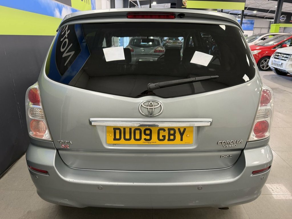 Toyota Corolla Verso 2.2L Sr Silver #6