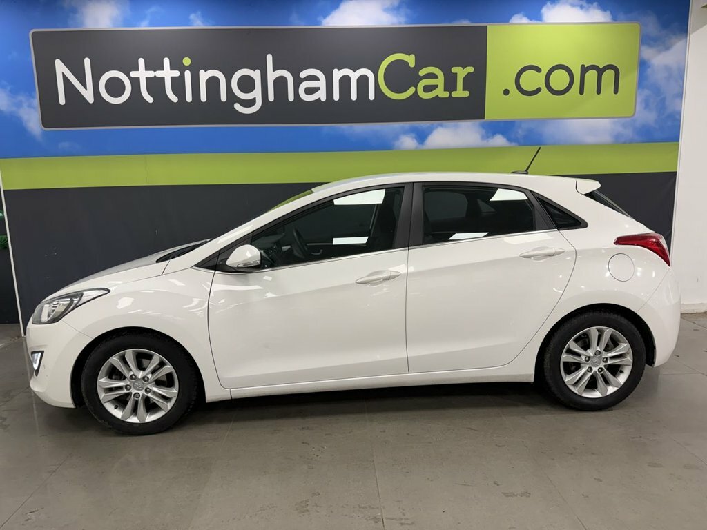 Hyundai I30 1.4 Active Euro 5 White #8