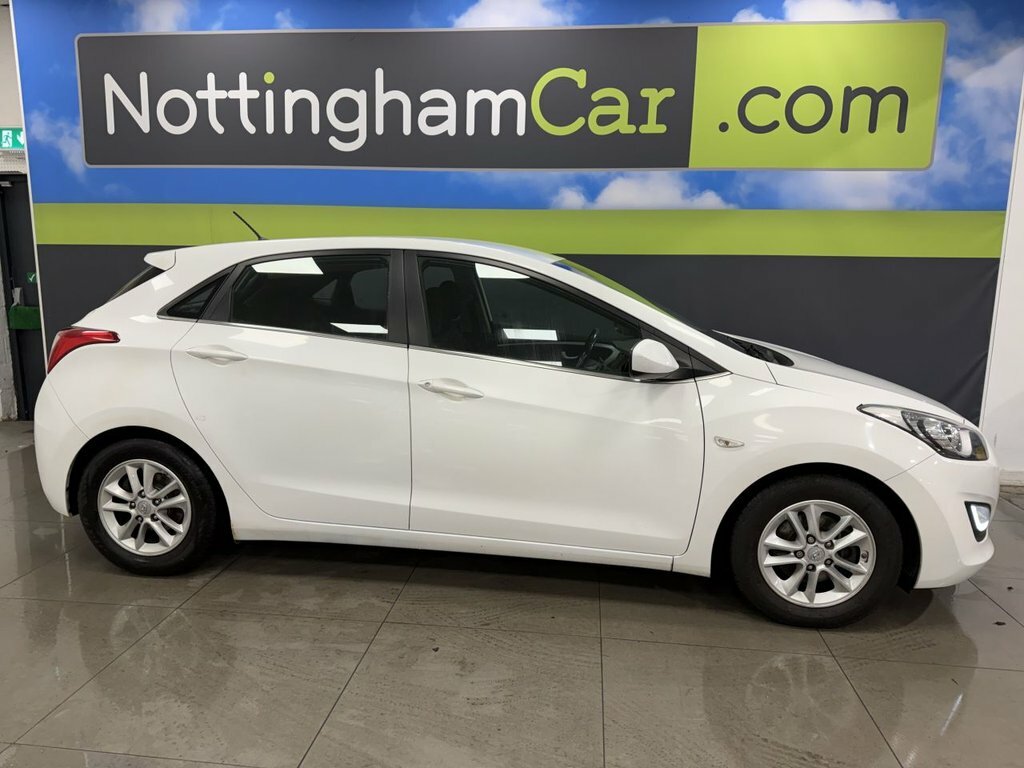 Hyundai I30 1.6L Se White #4
