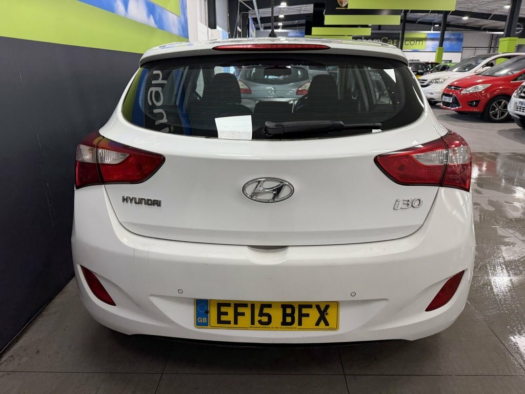 Hyundai I30 1.6L Se White #6
