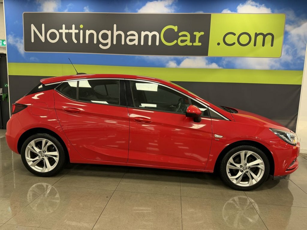 Vauxhall Astra 1.4L Sri Red #4