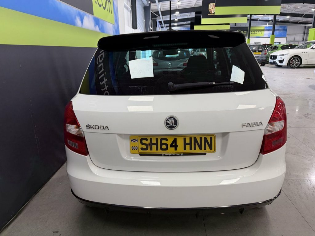 Skoda Fabia 1.2L Black Edition White #5
