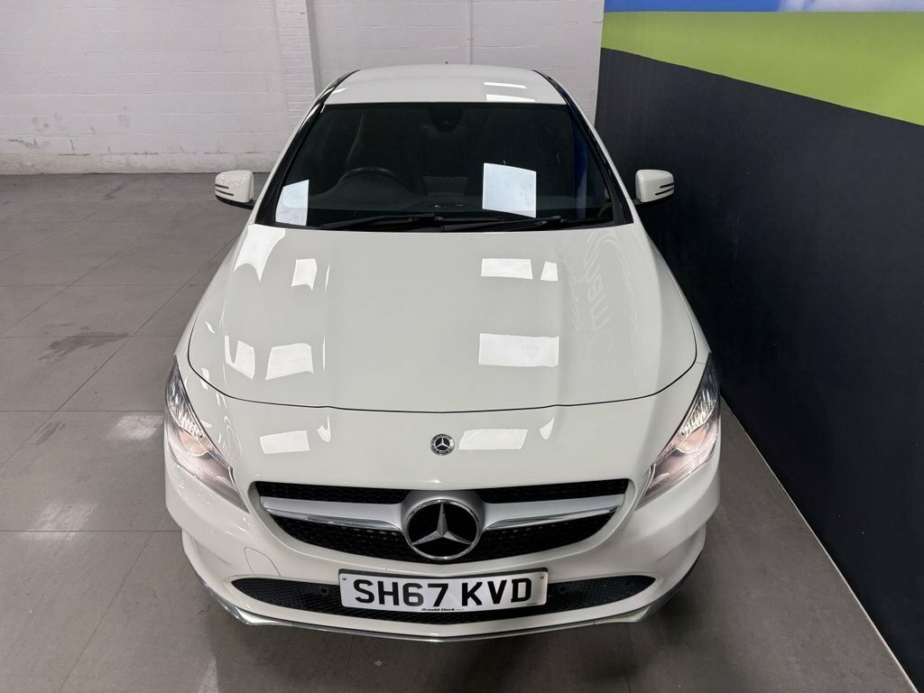 Mercedes-Benz CLA Class 1.6L Sport White #2