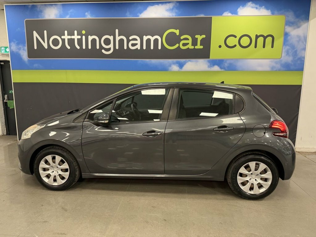Peugeot 208 208 1.2 Active White #10