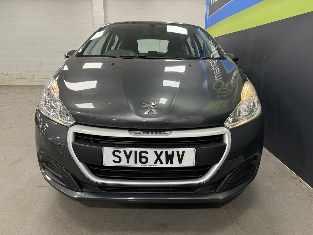 Peugeot 208 208 1.2 Active White #8