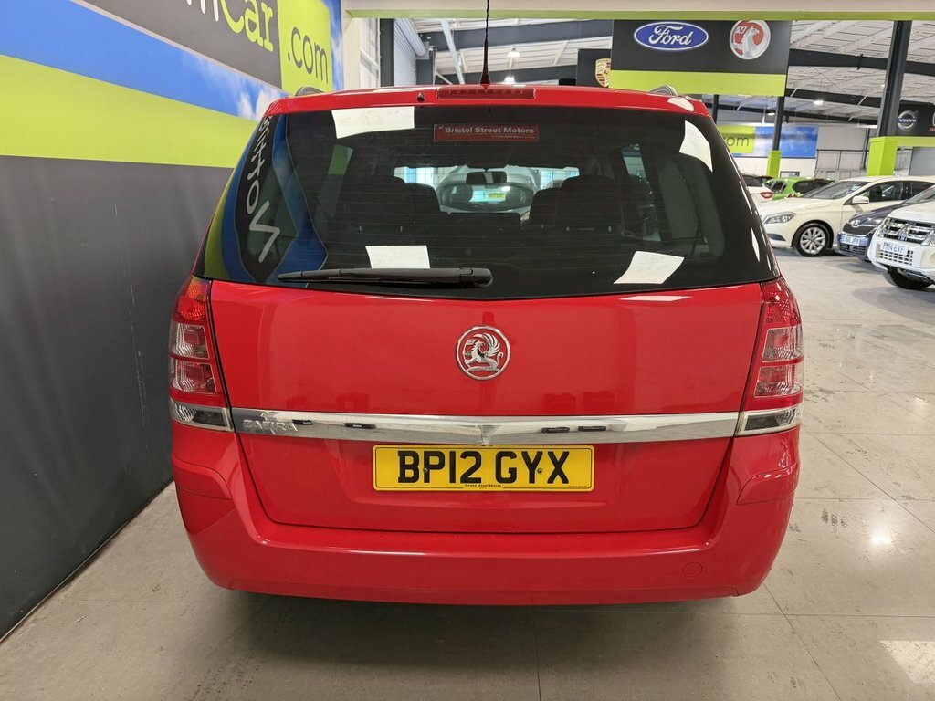 Vauxhall Zafira 1.6L Exclusiv Red #6