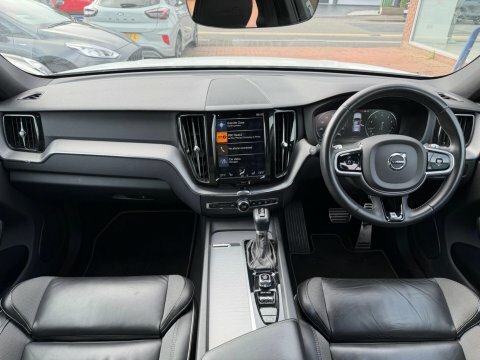 Volvo XC60 2.0 T5 R-design NJ69UGM White #4