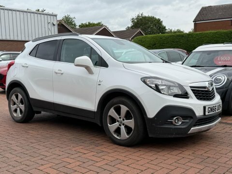 Vauxhall Mokka Suv Red #23