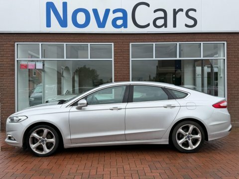 Ford Mondeo 1.5T Ecoboost Titanium Silver