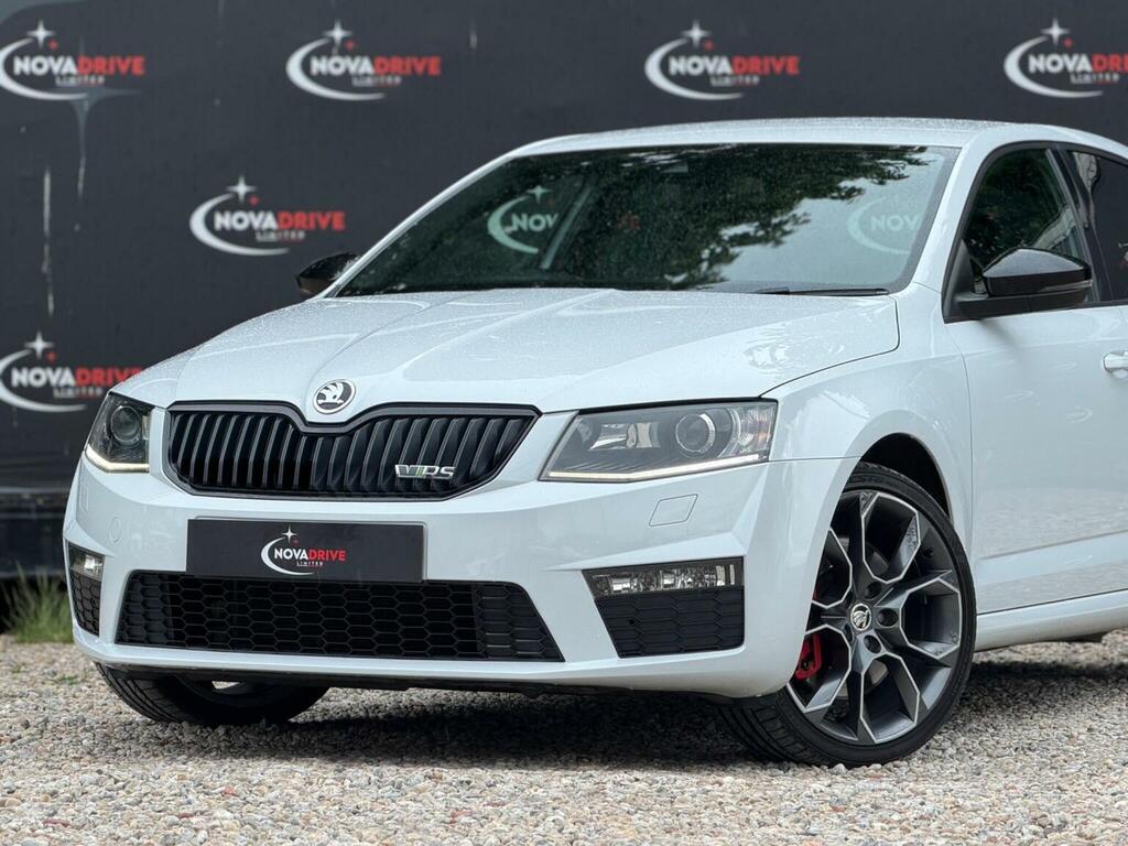 Skoda Octavia 2.0 Tdi Vrs Dsg Euro 5 Ss White #3