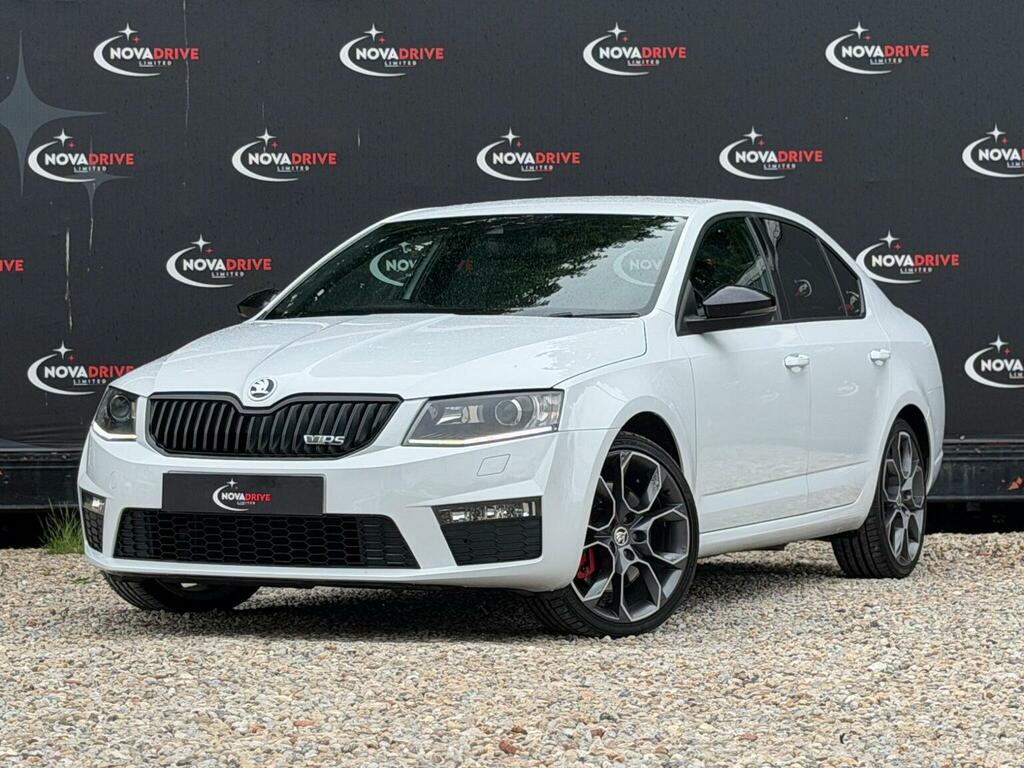 Skoda Octavia 2.0 Tdi Vrs Dsg Euro 5 Ss White #4