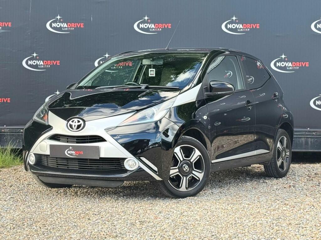 Toyota Aygo 1.0 Vvt-i X-clusiv Euro 5 Euro 5 Black #2