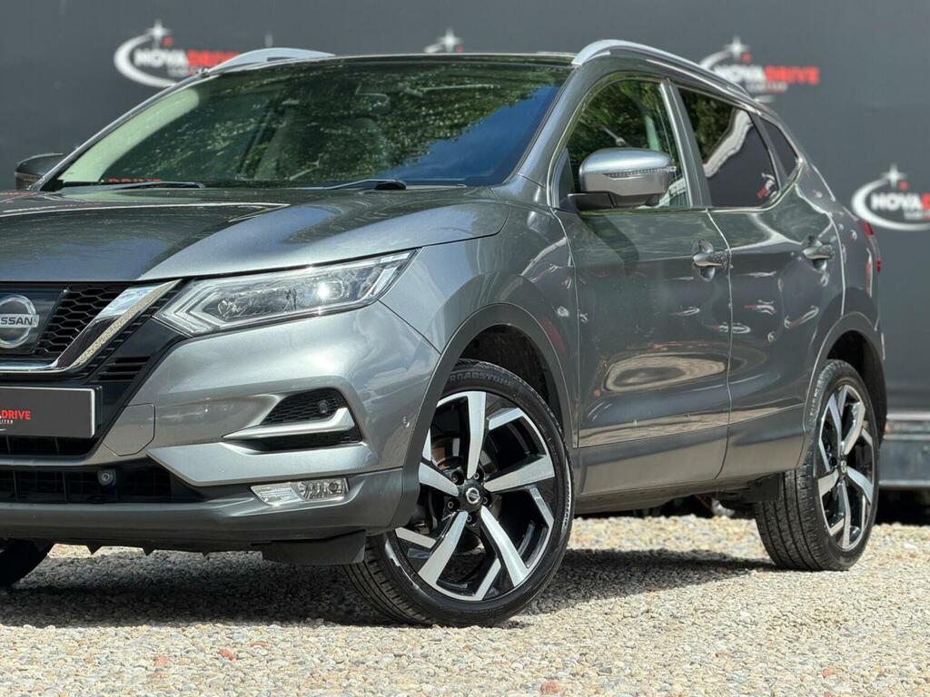 Nissan Qashqai 1.5 Dci Tekna Euro 6 Ss BM17XUV Grey #3