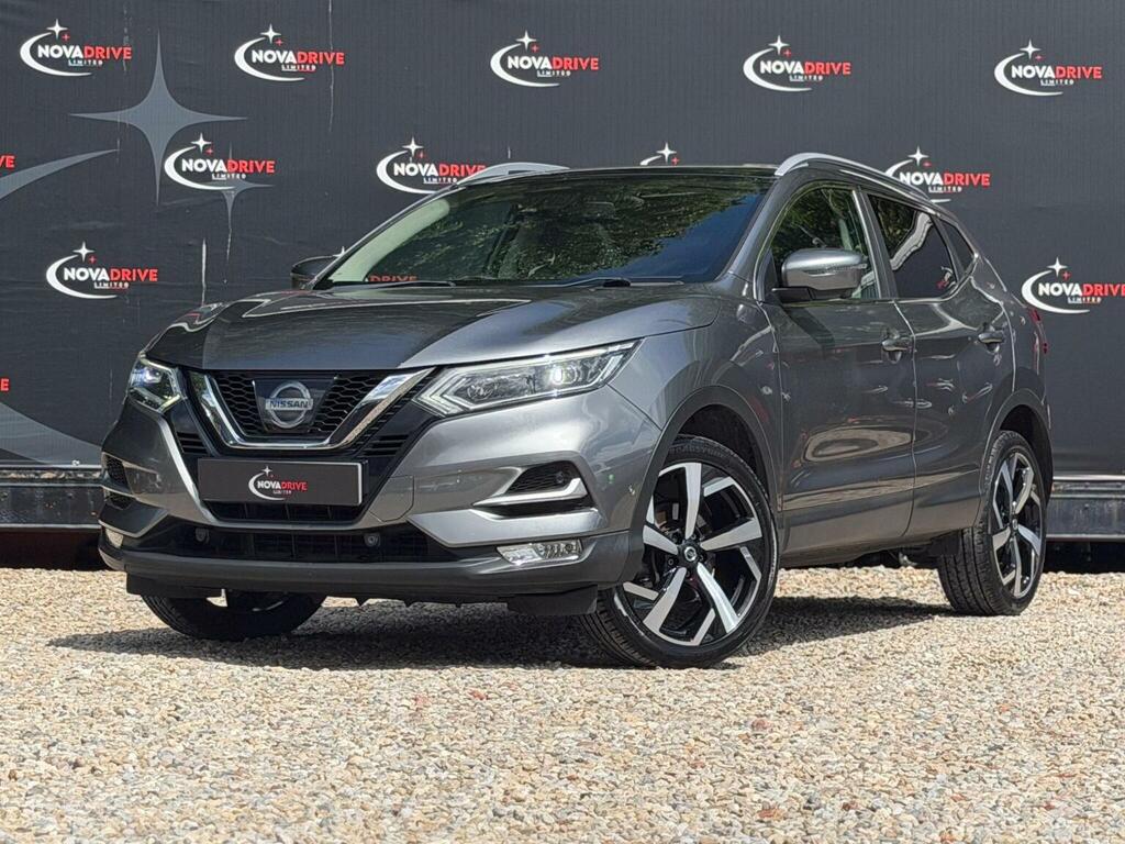 Nissan Qashqai 1.5 Dci Tekna Euro 6 Ss BM17XUV Grey #2