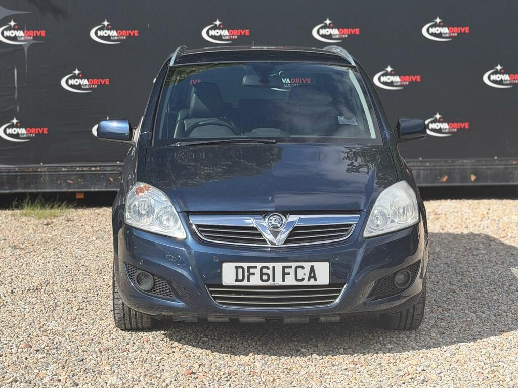 Vauxhall Zafira 1.6I 115 Exclusiv 2012 White #19