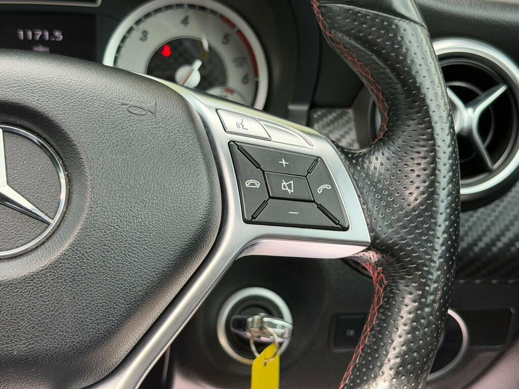 Mercedes-Benz A Class 1.5 Classic Se Cvt Silver #30