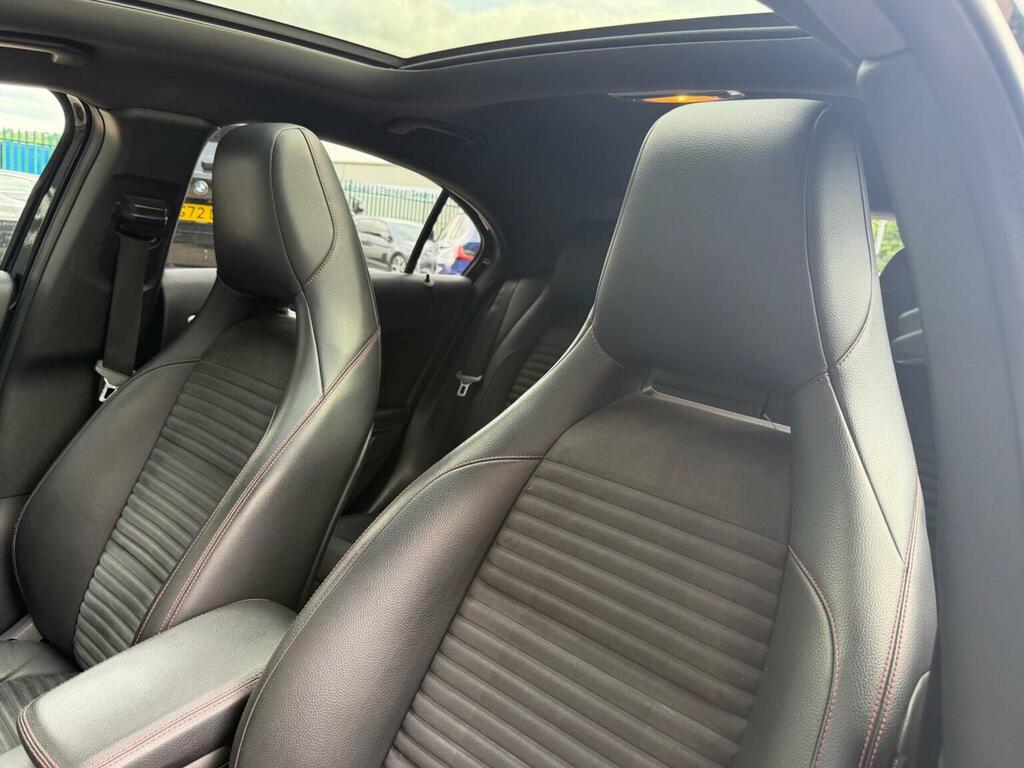 Mercedes-Benz A Class 1.5 Classic Se Cvt Silver #47