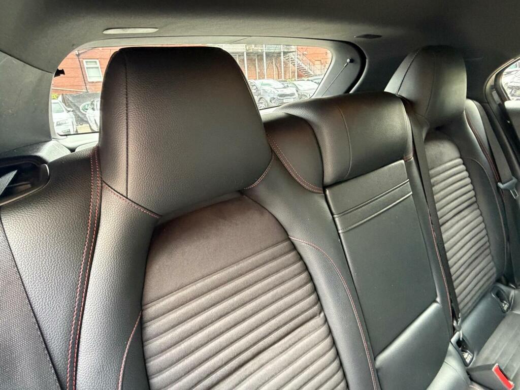 Mercedes-Benz A Class 1.5 Classic Se Cvt Silver #51