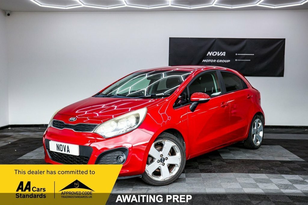Kia RIO 1.4L 3 Red